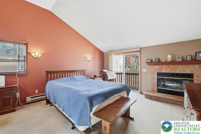 338 Fernwood Drive, Stroud Twp, PA 18301