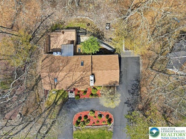 338 Fernwood Drive, Stroud Twp, PA 18301