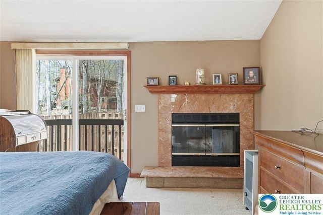 338 Fernwood Drive, Stroud Twp, PA 18301