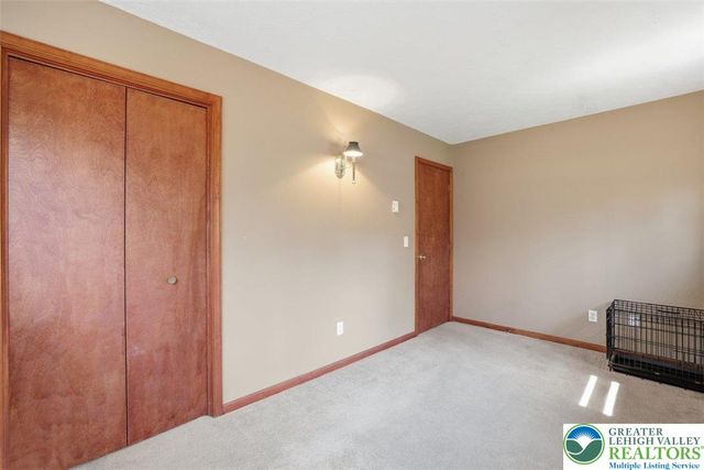 338 Fernwood Drive, Stroud Twp, PA 18301