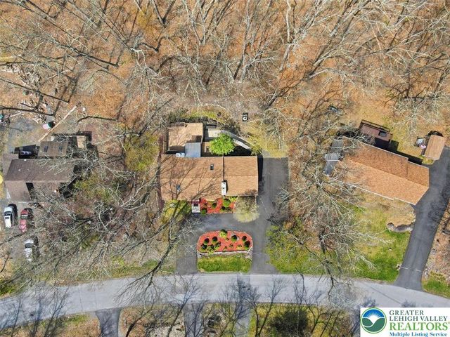 338 Fernwood Drive, Stroud Twp, PA 18301