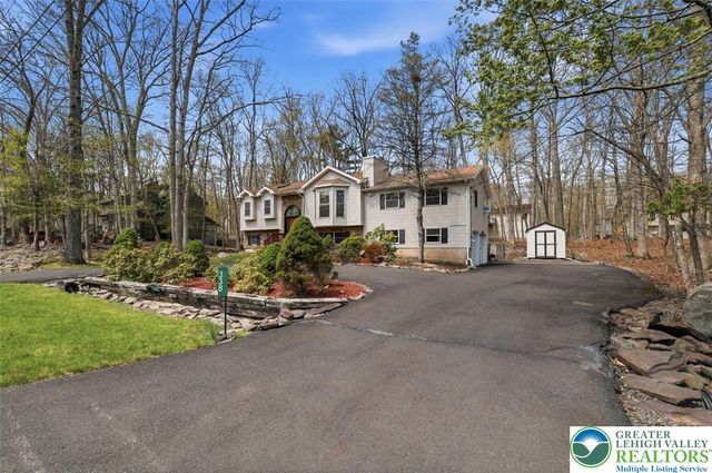 338 Fernwood Drive, Stroud Twp, PA 18301