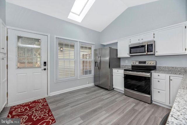 910 MCLENDON DR, Frederick, MD 21702