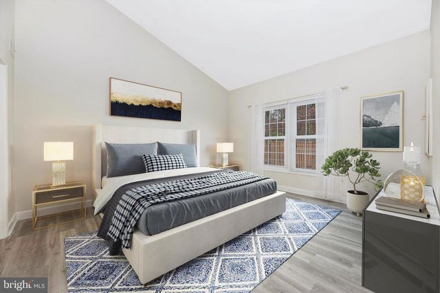 910 MCLENDON DR, Frederick, MD 21702