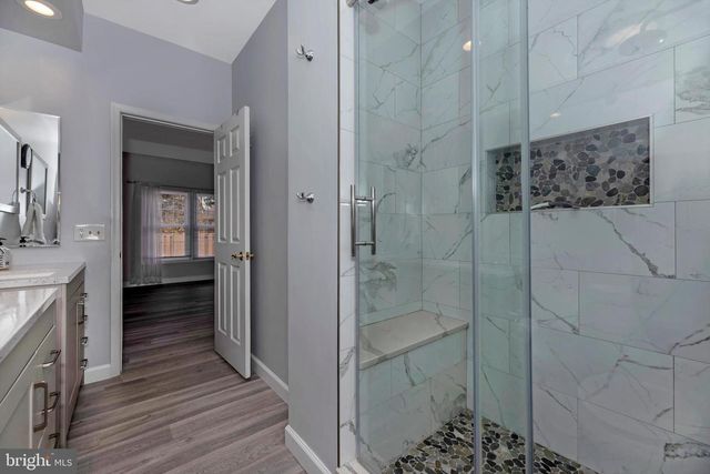 910 MCLENDON DR, Frederick, MD 21702