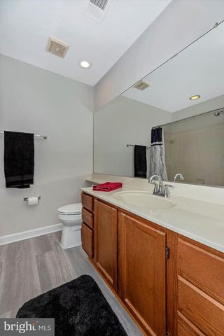 910 MCLENDON DR, Frederick, MD 21702