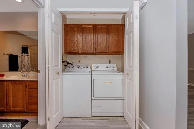 910 MCLENDON DR, Frederick, MD 21702