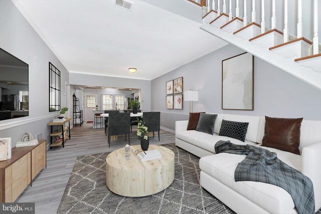 910 MCLENDON DR, Frederick, MD 21702