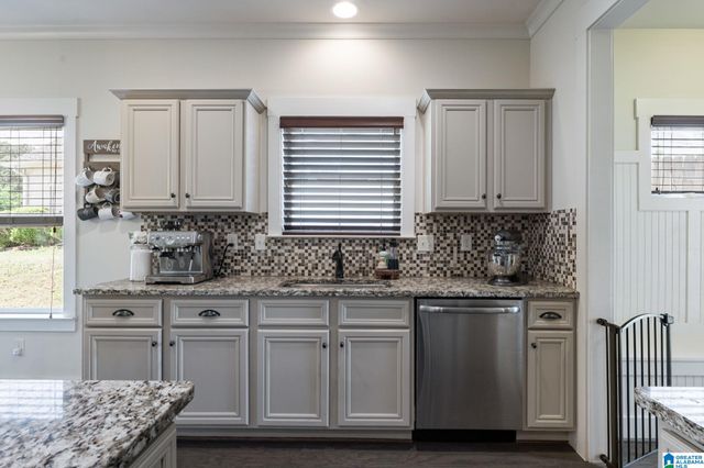 266 FAIRBANK WAY, Chelsea, AL 35043