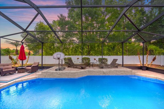 1615 HERITAGE DRIVE, Valrico, FL 33594