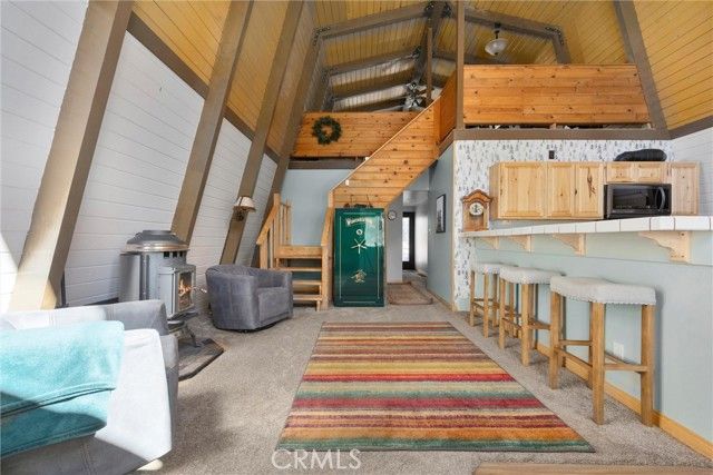 2116 Glacier Drive, Pine Mtn Club, CA 93222