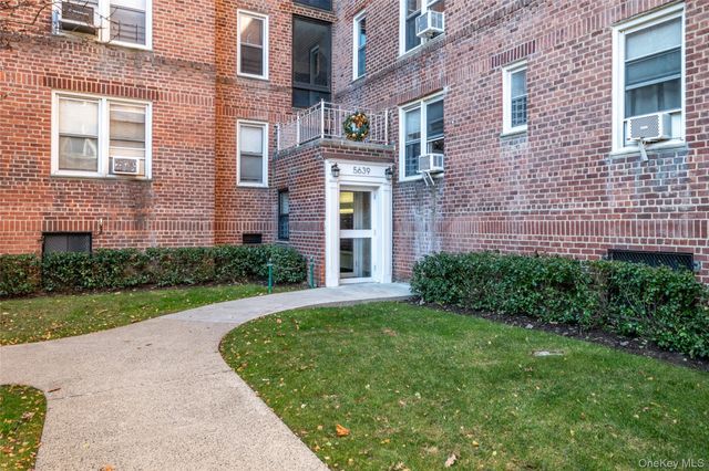 5639 Netherland Avenue 3F, Bronx, NY 10471