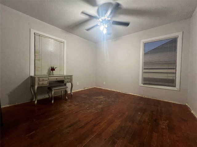 8810 Eldon Drive, Dallas, TX 75217