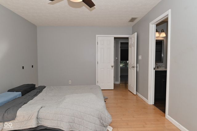 202 Sugar Bush Lane S, Brownsburg, IN 46112