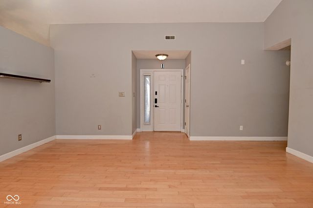 202 Sugar Bush Lane S, Brownsburg, IN 46112