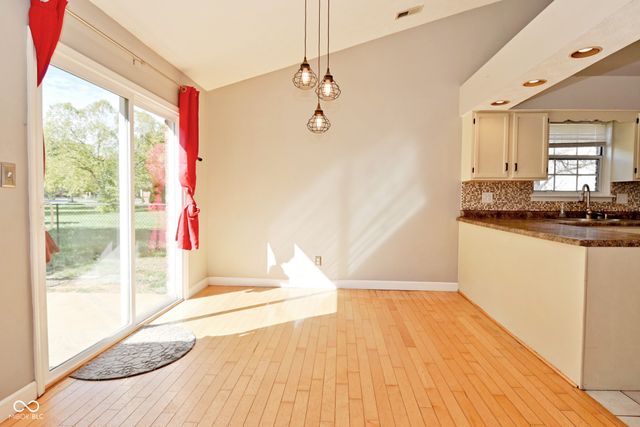 202 Sugar Bush Lane S, Brownsburg, IN 46112