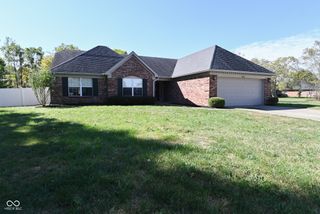 202 Sugar Bush Lane S, Brownsburg, IN 46112