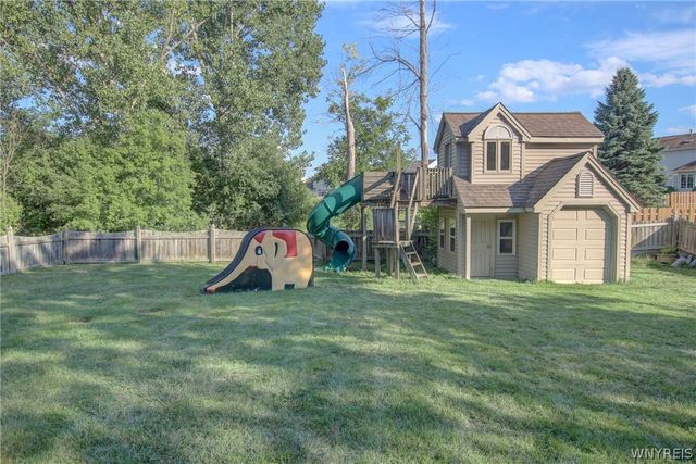 6131 Versailles Road, Hamburg, NY 14085