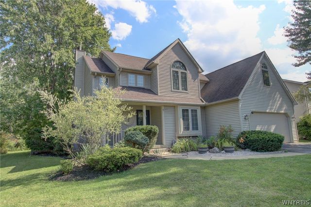 6131 Versailles Road, Hamburg, NY 14085