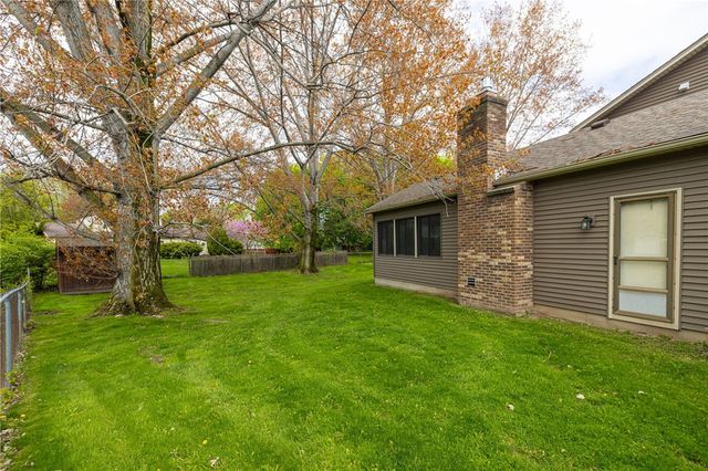 65 Olde Tavern Circle, Greece, NY 14612