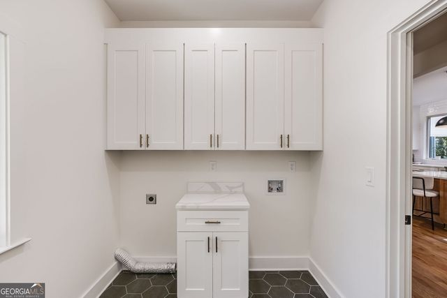 40 Crowe Road, Alpharetta, GA 30004