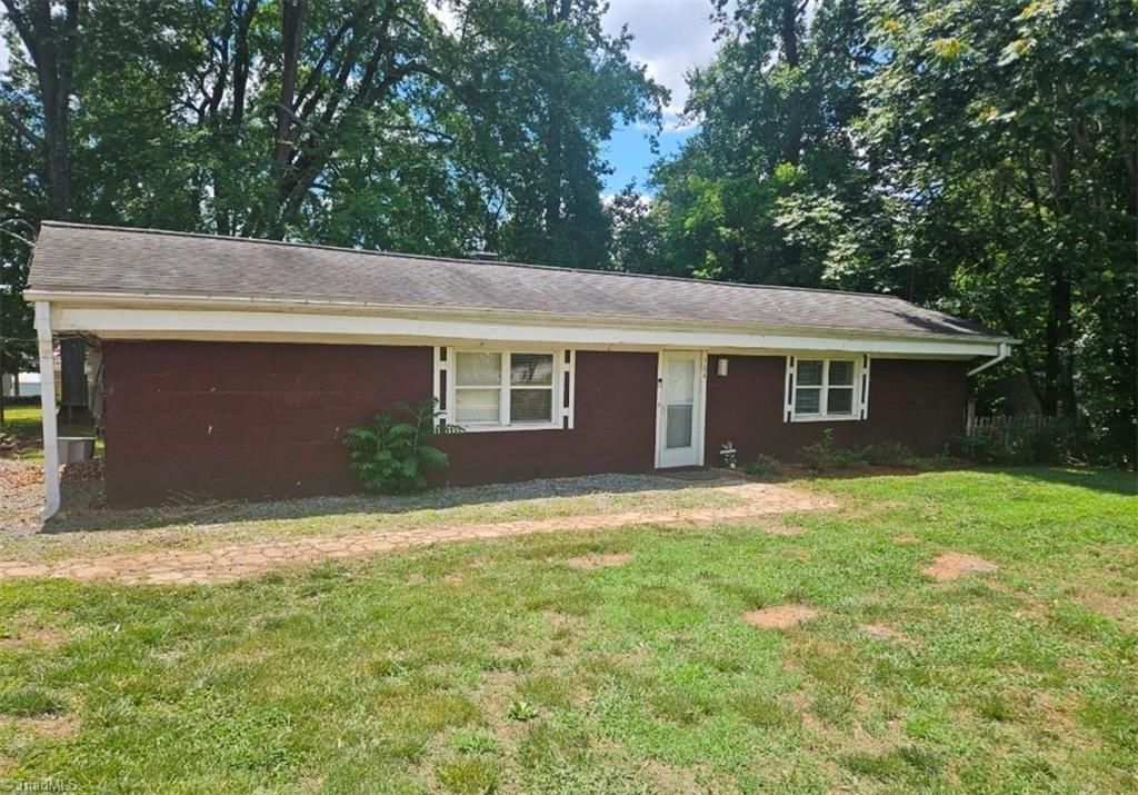 164 Holly Hill Road, Lexington, NC 27292
