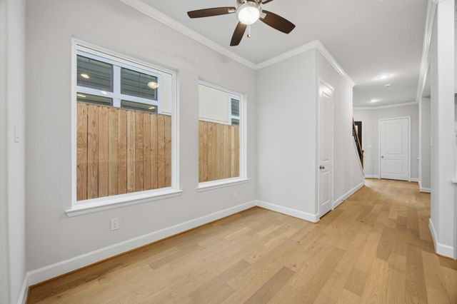 5908 Kansas Street A, Houston, TX 77007