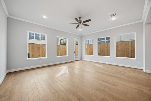 5908 Kansas Street A, Houston, TX 77007