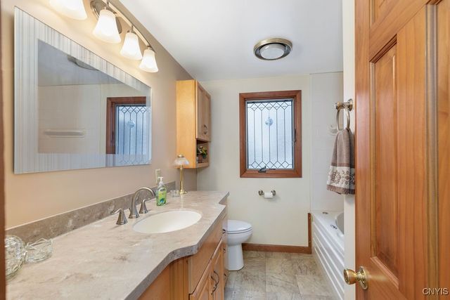 132 City Line Road, Scriba, NY 13126