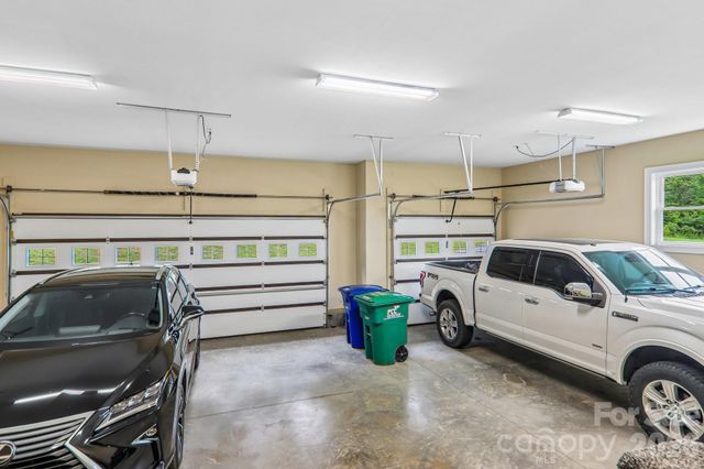 106 Saddle Ridge Drive, Alexander, NC 28701