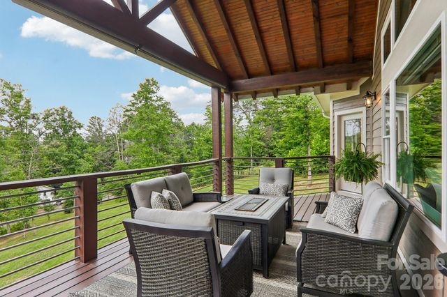 106 Saddle Ridge Drive, Alexander, NC 28701