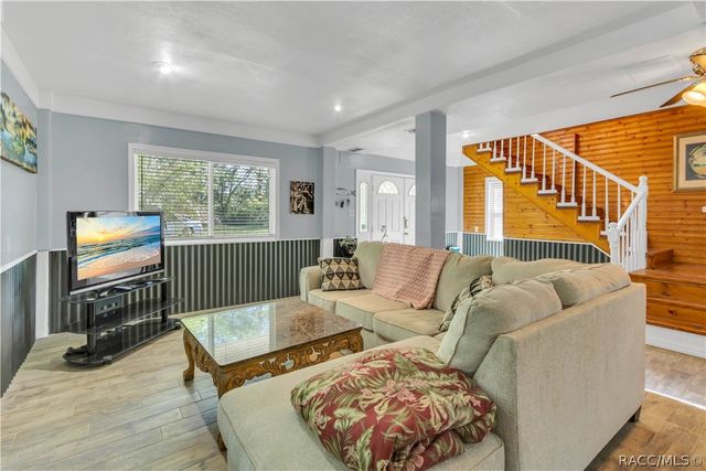 5635 S. Park Hill Way, Homosassa, FL 34448