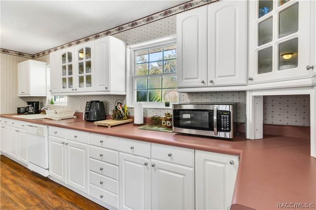5635 S. Park Hill Way, Homosassa, FL 34448