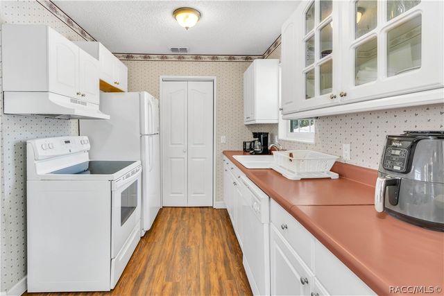 5635 S. Park Hill Way, Homosassa, FL 34448