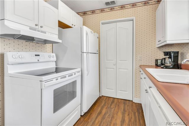 5635 S. Park Hill Way, Homosassa, FL 34448