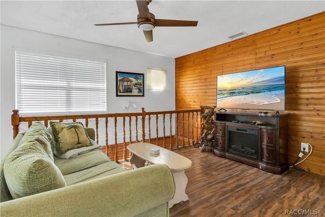 5635 S. Park Hill Way, Homosassa, FL 34448