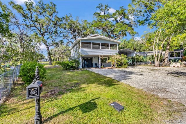 5635 S. Park Hill Way, Homosassa, FL 34448