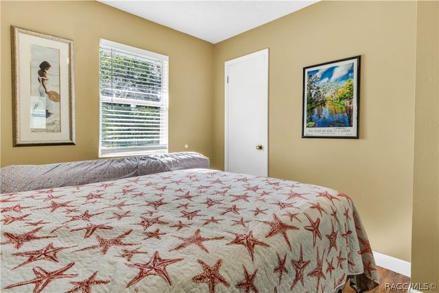 5635 S. Park Hill Way, Homosassa, FL 34448