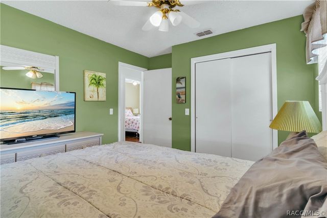 5635 S. Park Hill Way, Homosassa, FL 34448