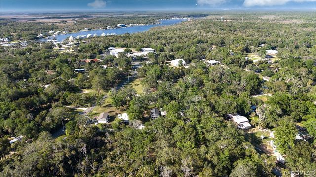 5635 S. Park Hill Way, Homosassa, FL 34448
