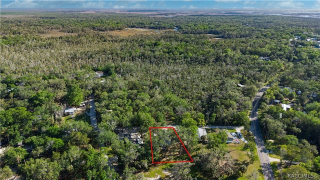 5635 S. Park Hill Way, Homosassa, FL 34448