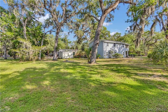 5635 S. Park Hill Way, Homosassa, FL 34448