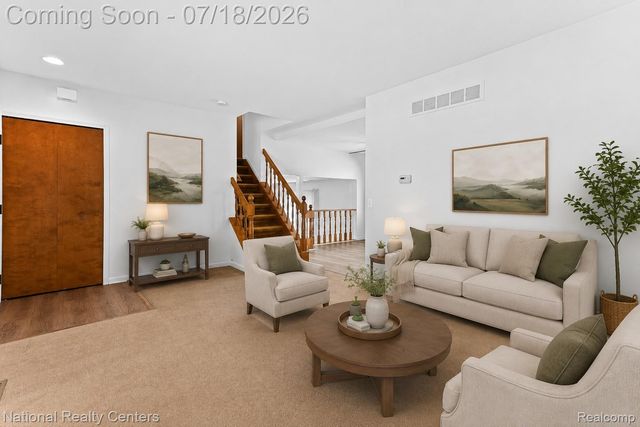 9175 Pennfield Avenue, White Lake Charter Township, MI 48386