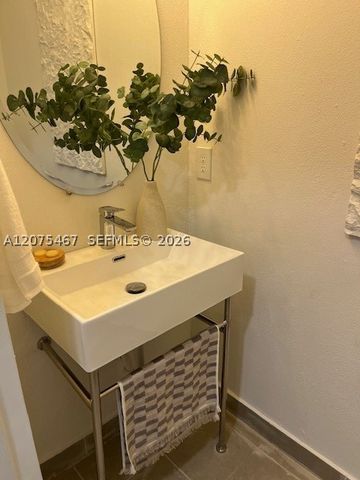 2511 Pierce St 5, Hollywood, FL 33020