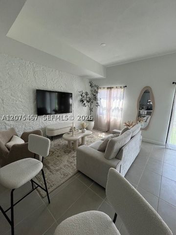 2511 Pierce St 5, Hollywood, FL 33020