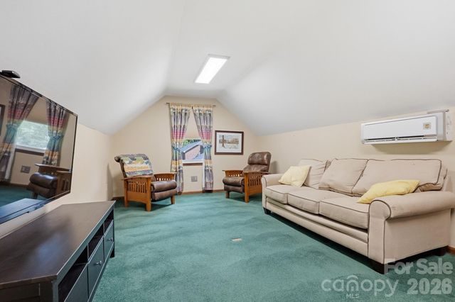 1307 Bennington Drive NW, Concord, NC 28027