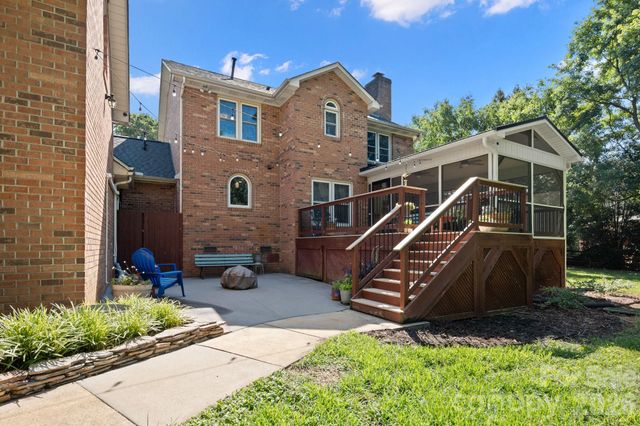 1307 Bennington Drive NW, Concord, NC 28027