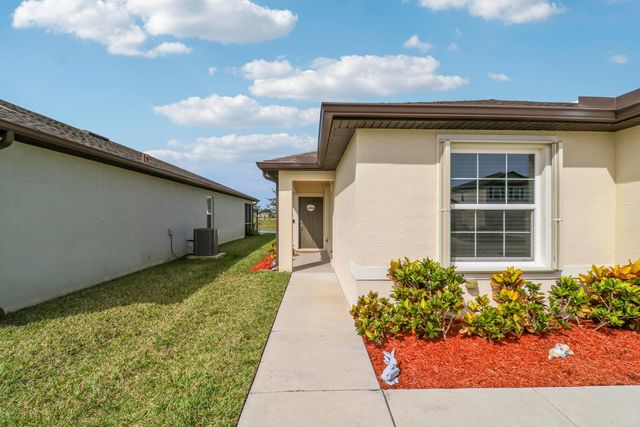 5205 Armina Place, Fort Pierce, FL 34951