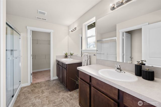 3015 Loch Ness Loop, Mount Vernon, WA 98273