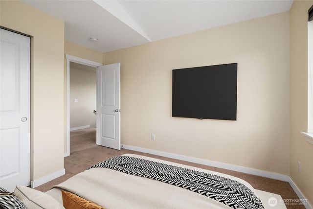 3015 Loch Ness Loop, Mount Vernon, WA 98273